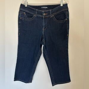 Lane Bryant Mid Rise Stretch Jean Capris